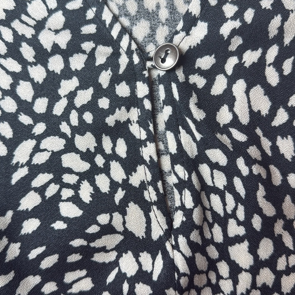Saltwater Luxe Women’s Crop Keyhole Front Blouse Indigo and White Size Small - Picture 7 of 13